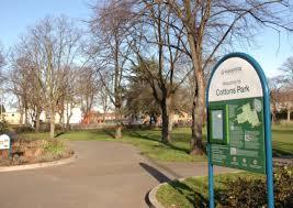 Cottons Park